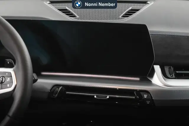 BMW X1 view 12