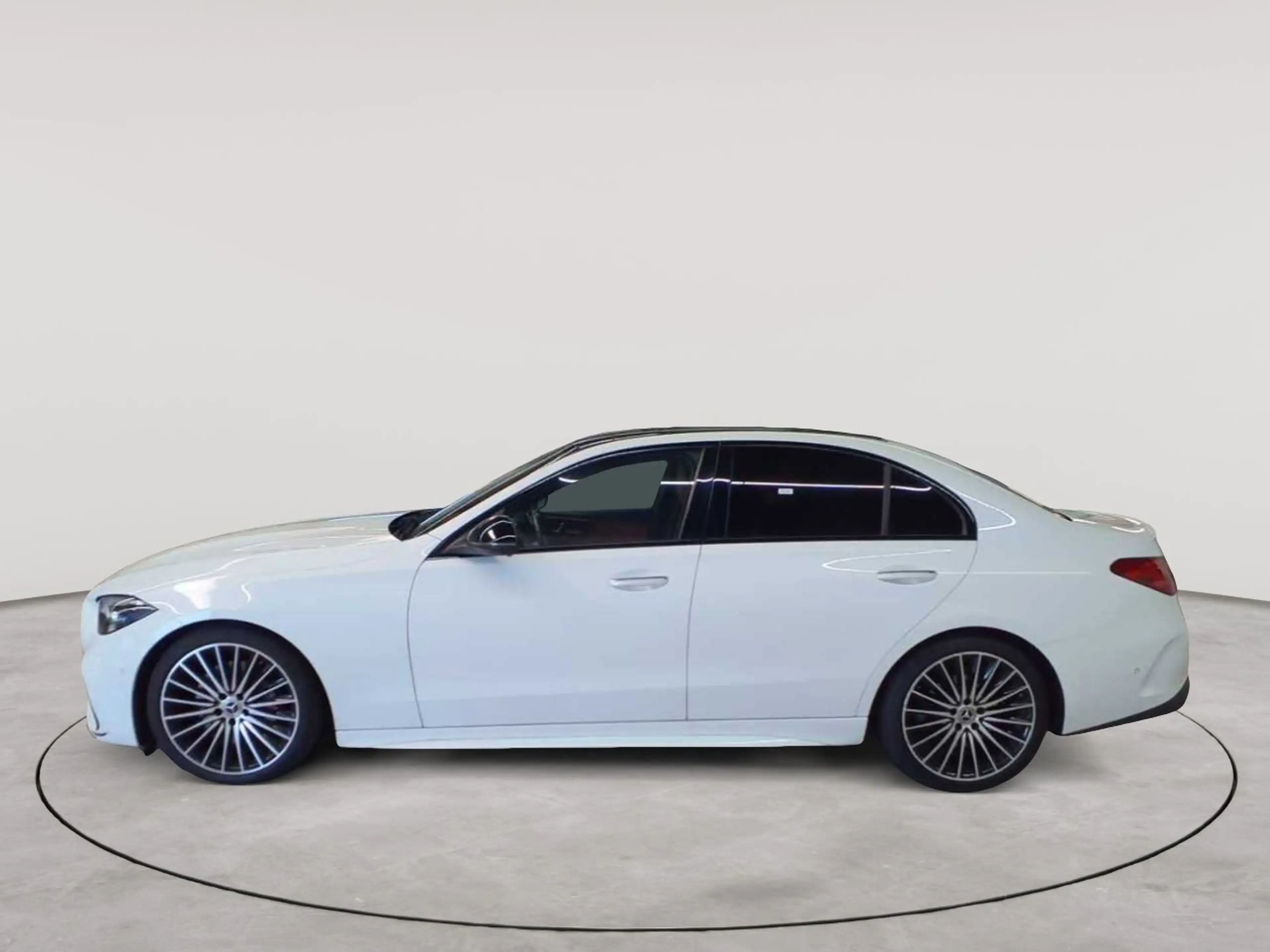 Mercedes-Benz C 300 C 300 d 9G-AMG PANO HuD BusiP AssiP DIS — photo 6