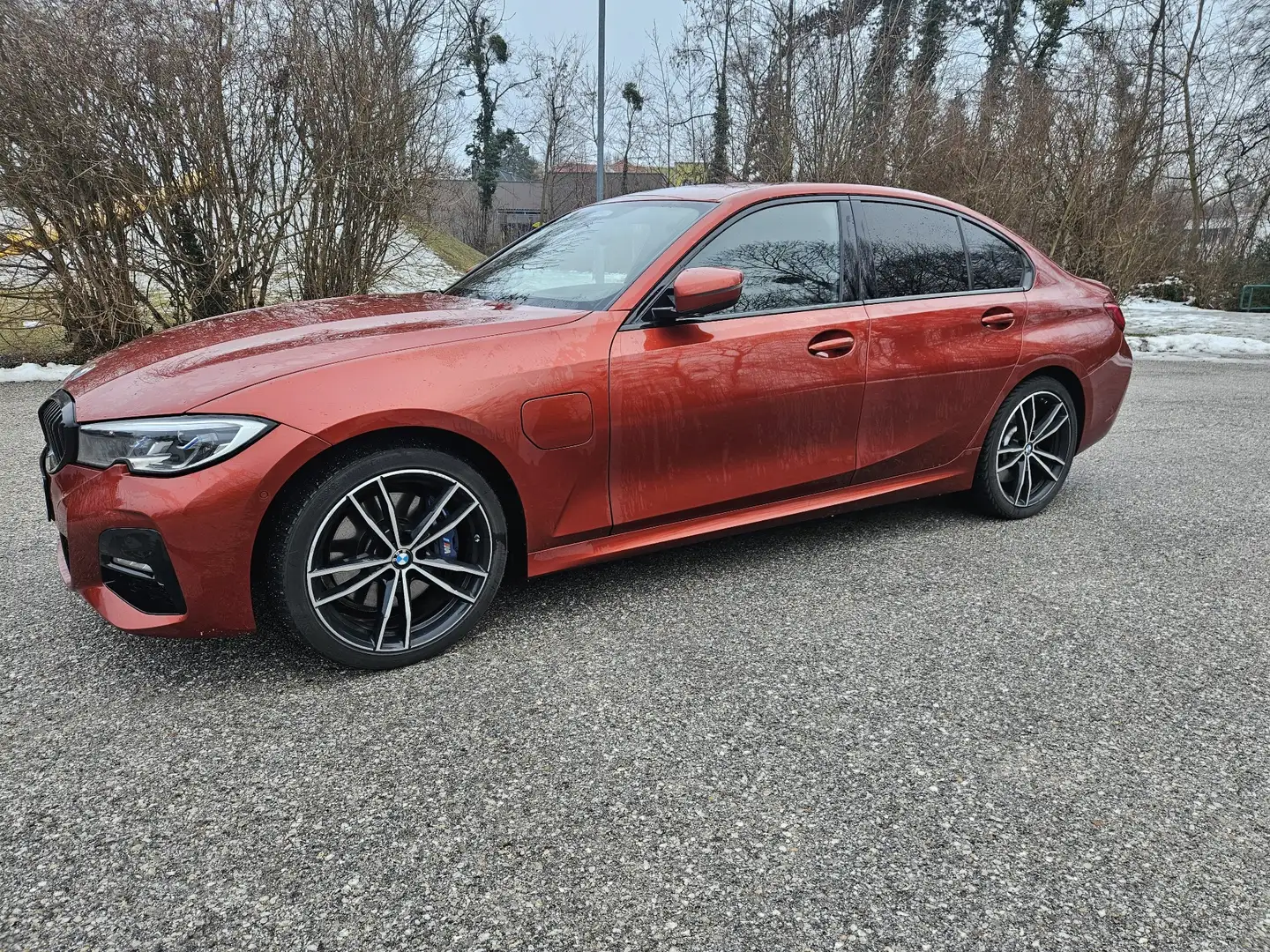 BMW 330 330e Aut. M Sport - 1