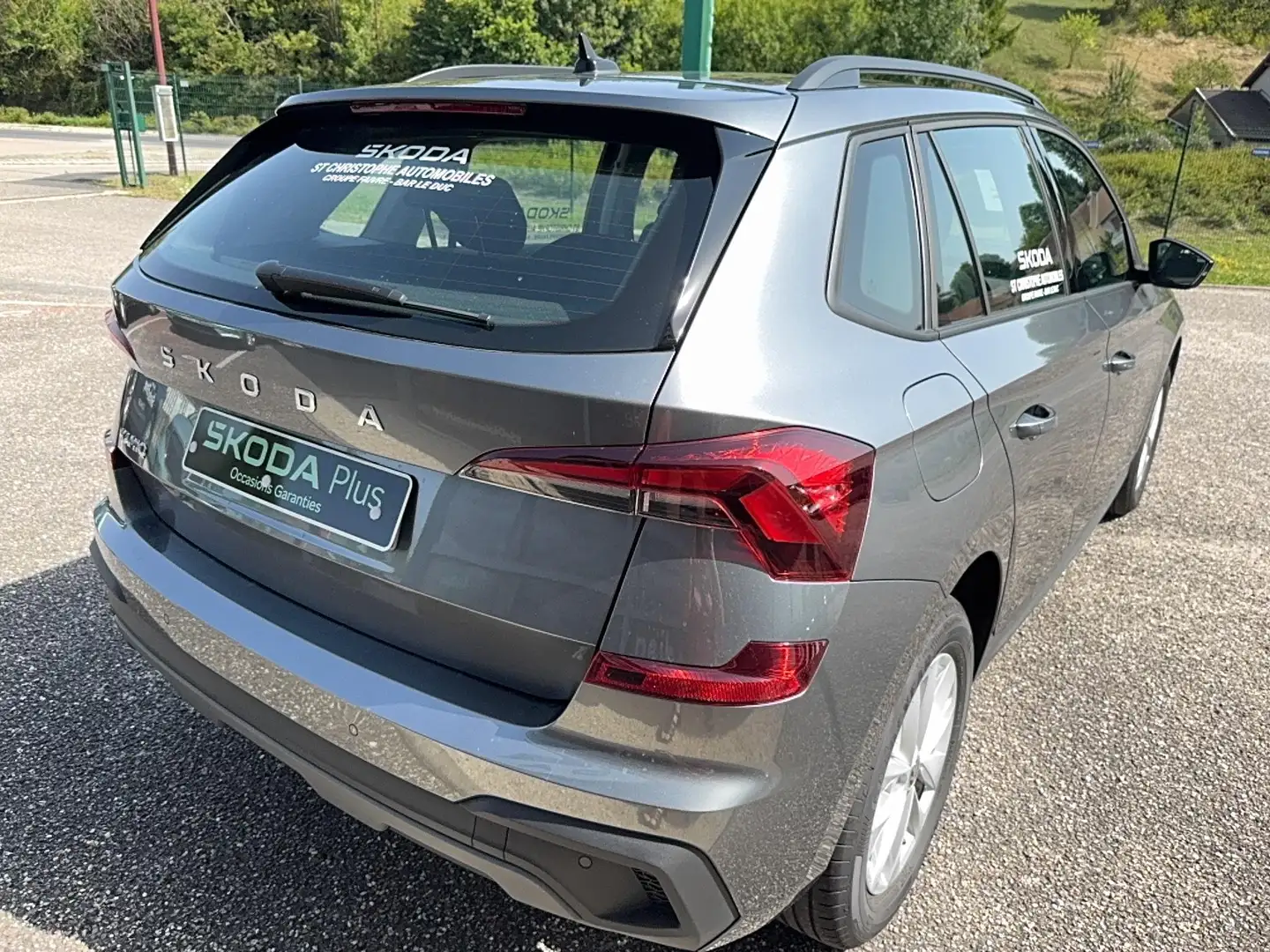 Skoda Kamiq KAMIQ SELECTION 1.0 TSI EVO 95CH BVM5 Grau - 2