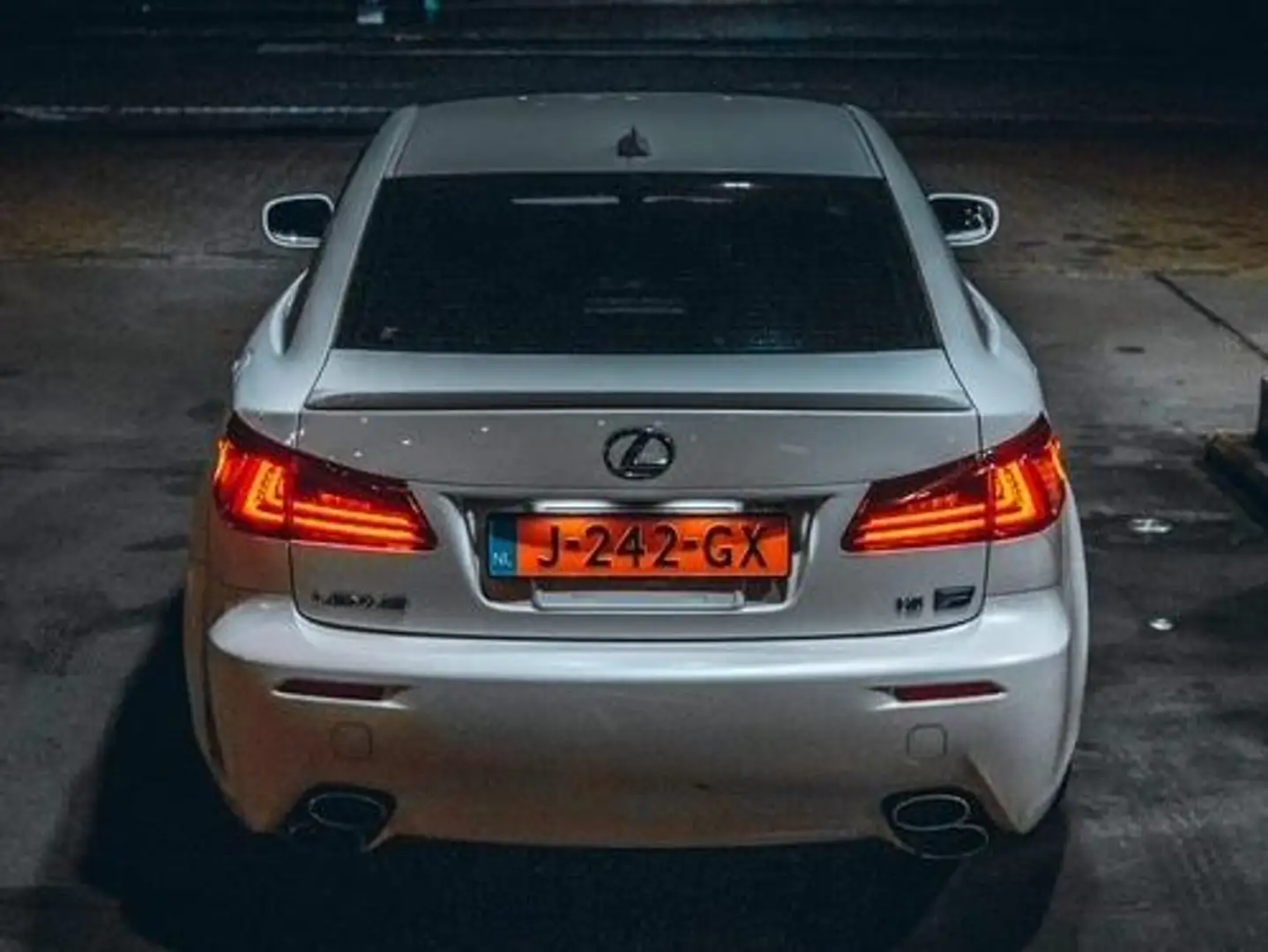 Lexus IS F 5.0 V8 Weiß - 2