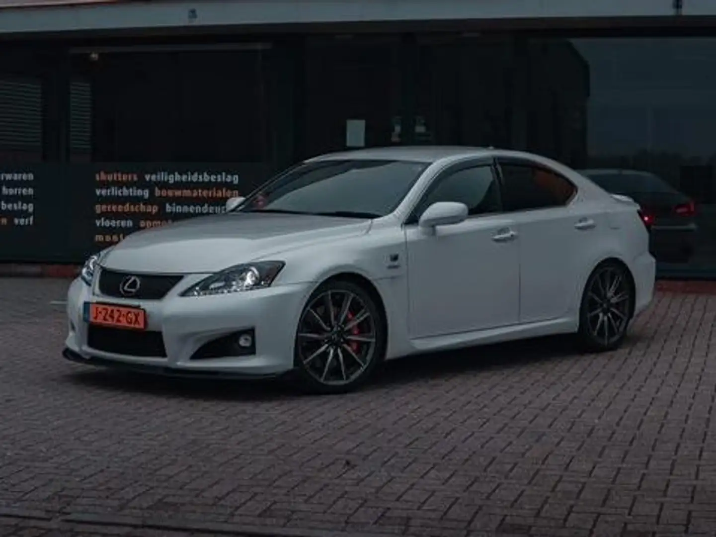 Lexus IS F 5.0 V8 Weiß - 1