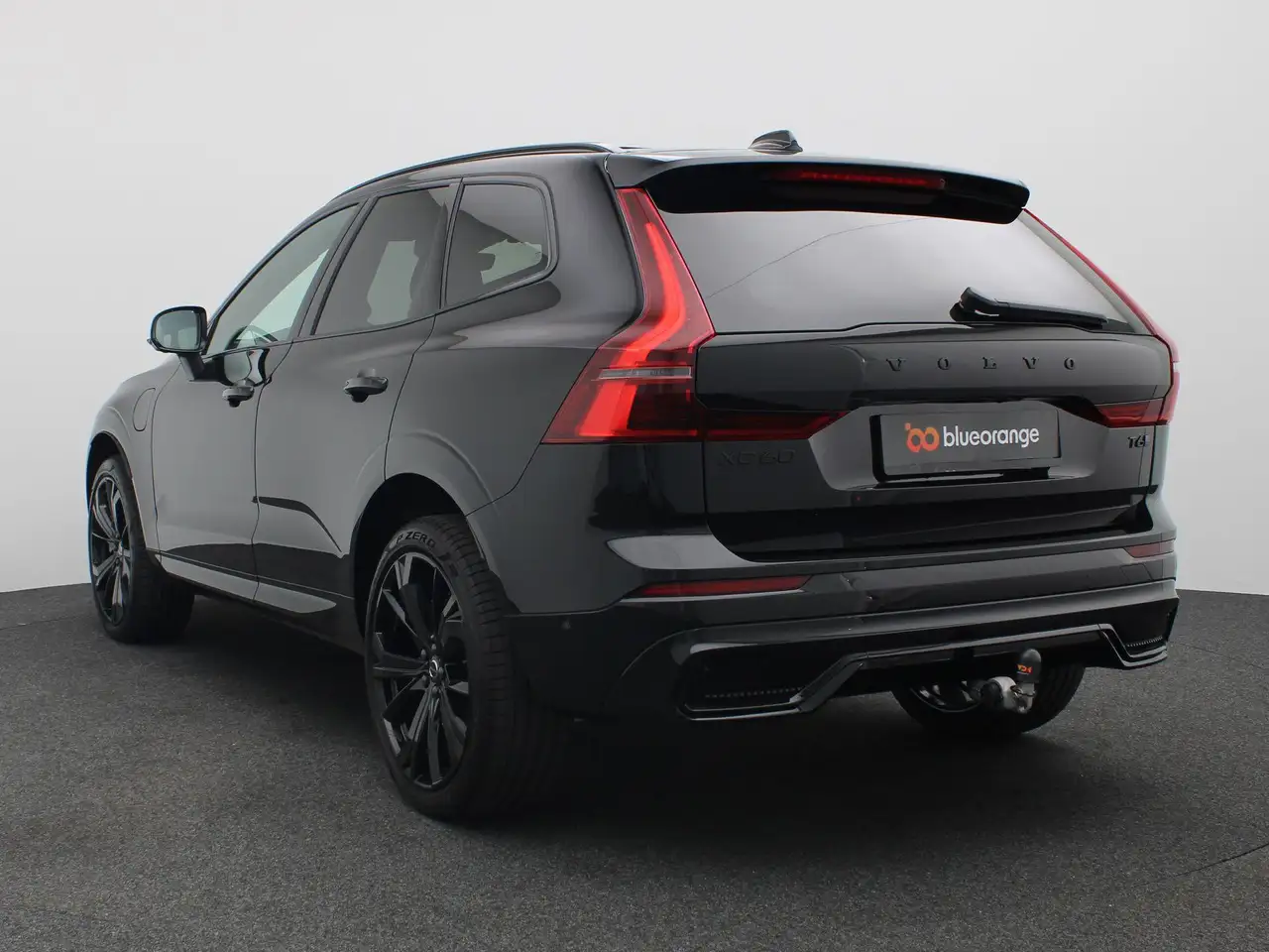 Volvo XC60 2026 — фото 10