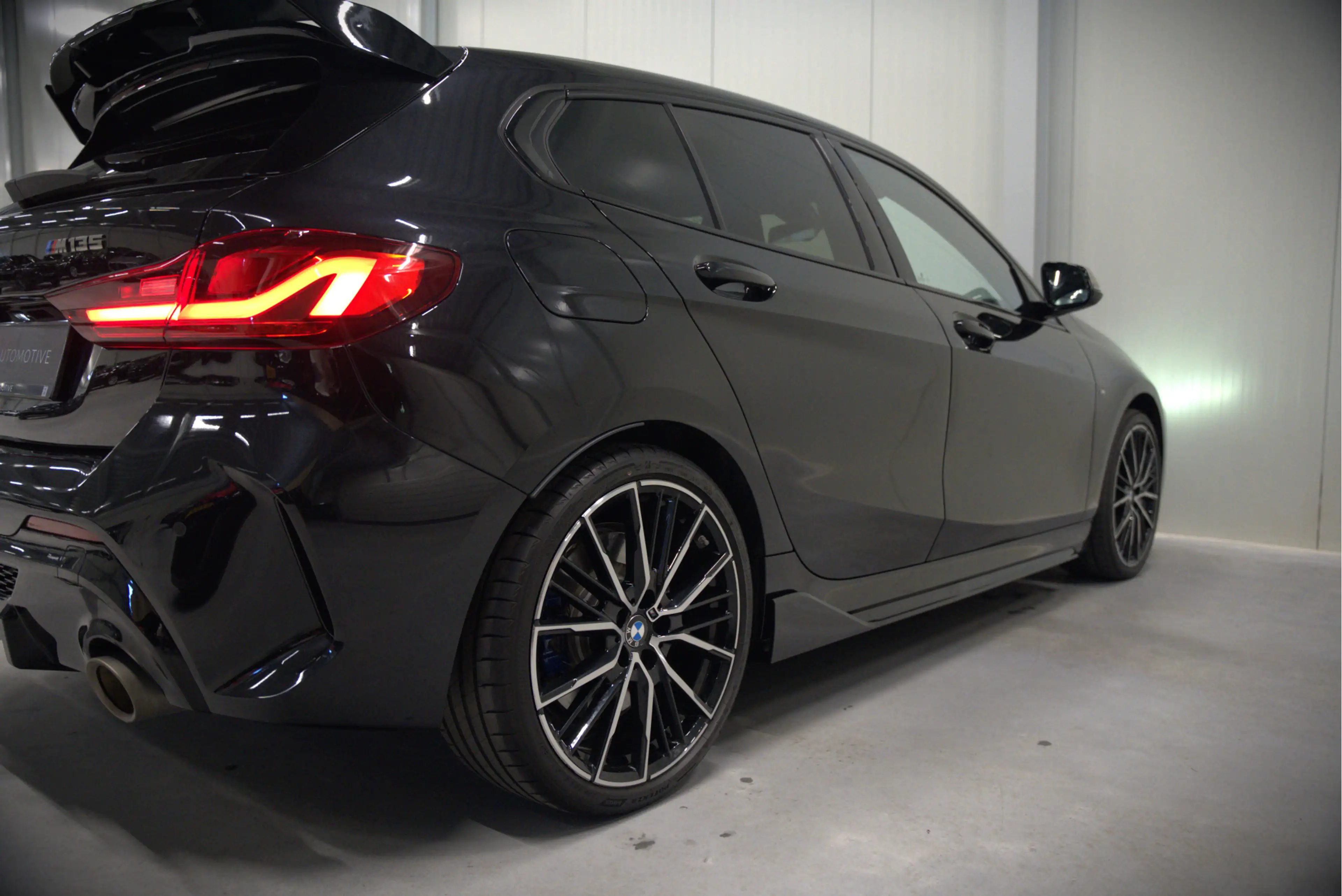 BMW 135 1-serie M135i xDrive High Executive Edition — photo 26