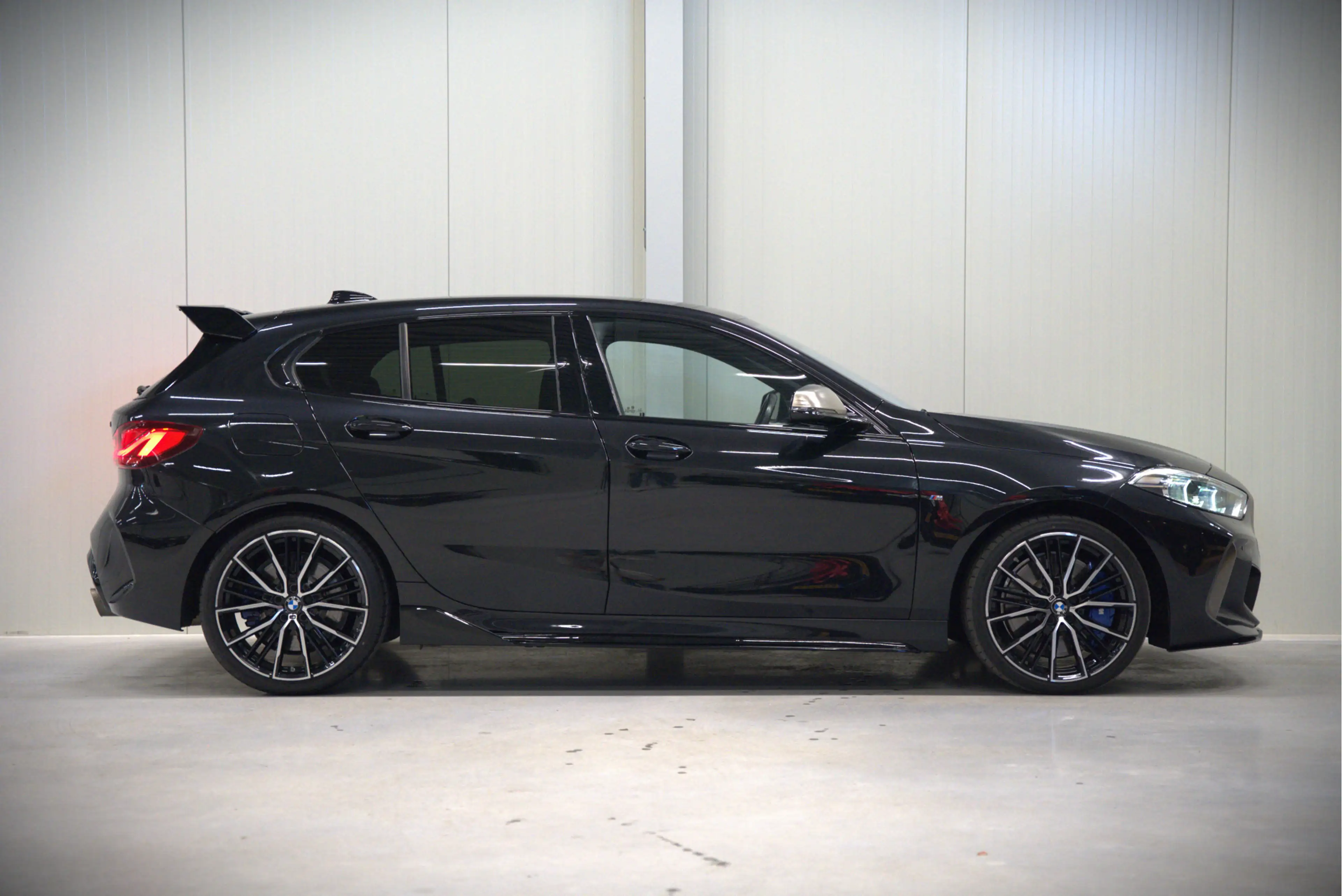 BMW 135 1-serie M135i xDrive High Executive Edition — photo 9