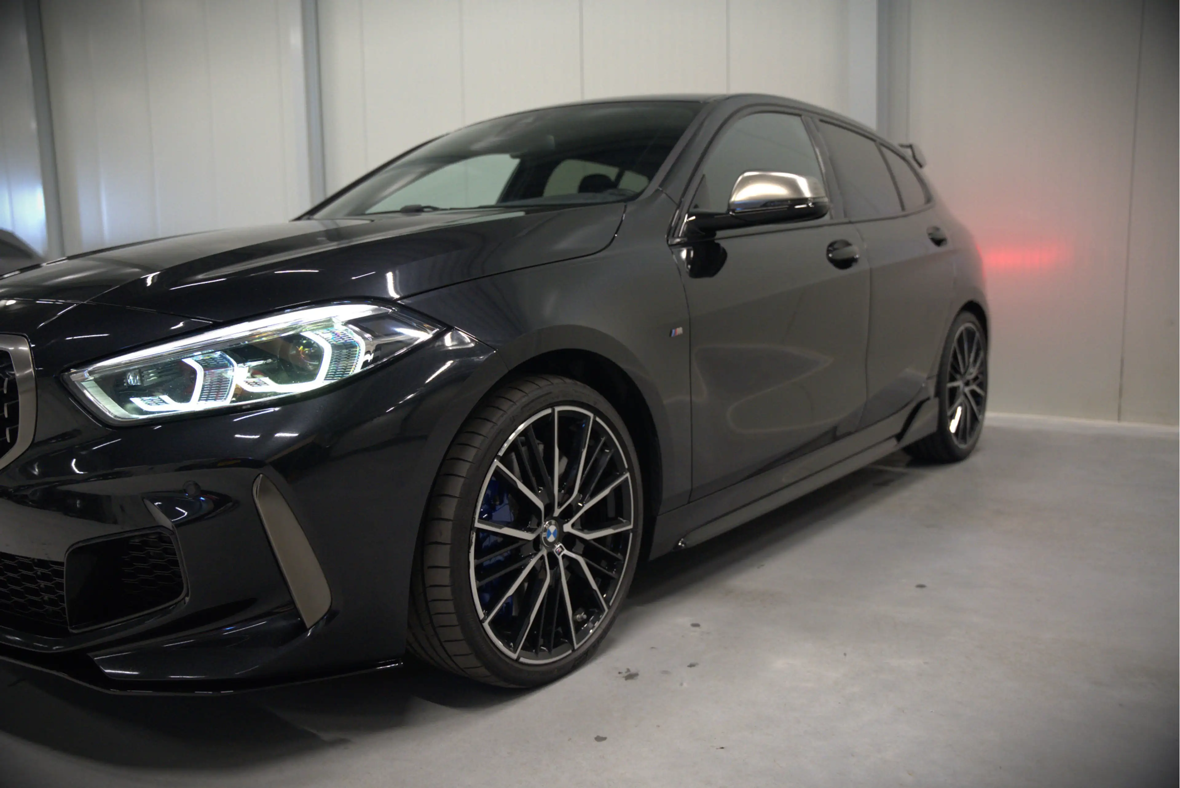 BMW 135 1-serie M135i xDrive High Executive Edition — photo 17
