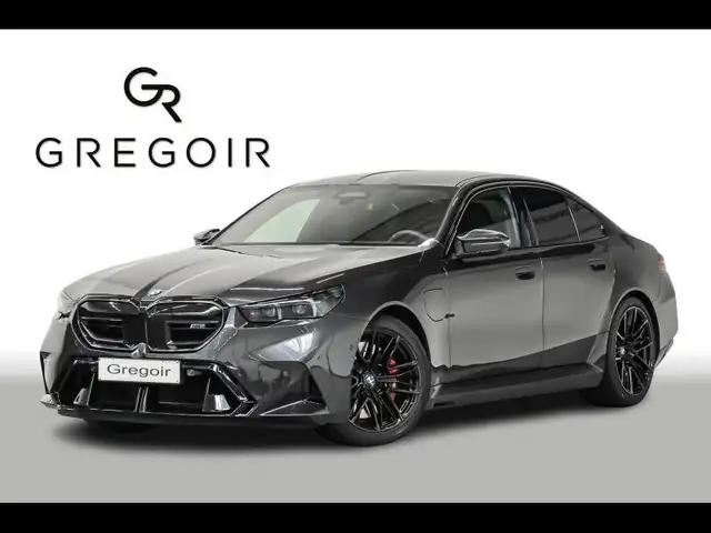 BMW M5 NIET INGESCHREVEN-DIRECTIEWAGEN