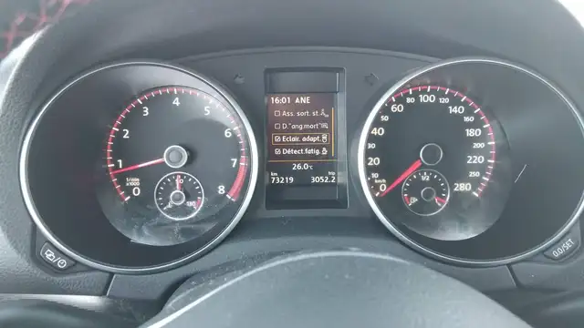 Volkswagen Golf view 12