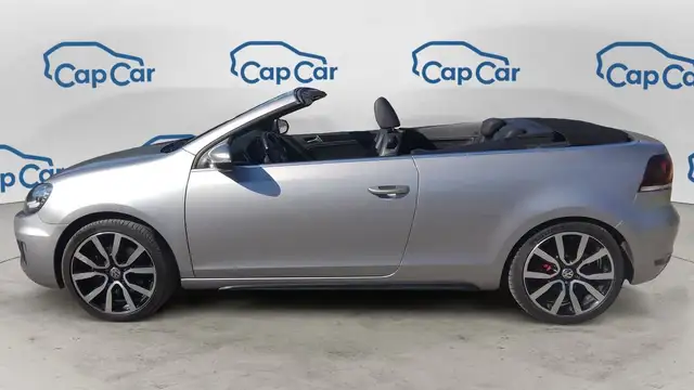 Volkswagen Golf view 2