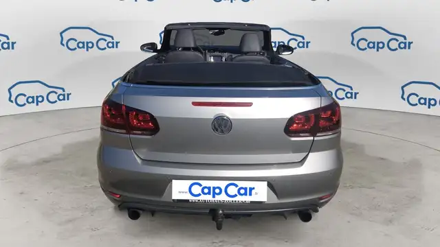 Volkswagen Golf view 3