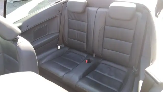 Volkswagen Golf view 9