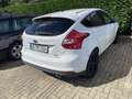Ford Focus Weiß - thumbnail 3