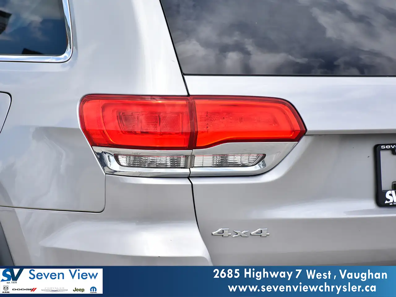 Jeep Grand Cherokee снимка Jeep Grand Cherokee