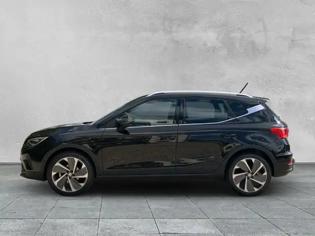 Seat Arona view 2
