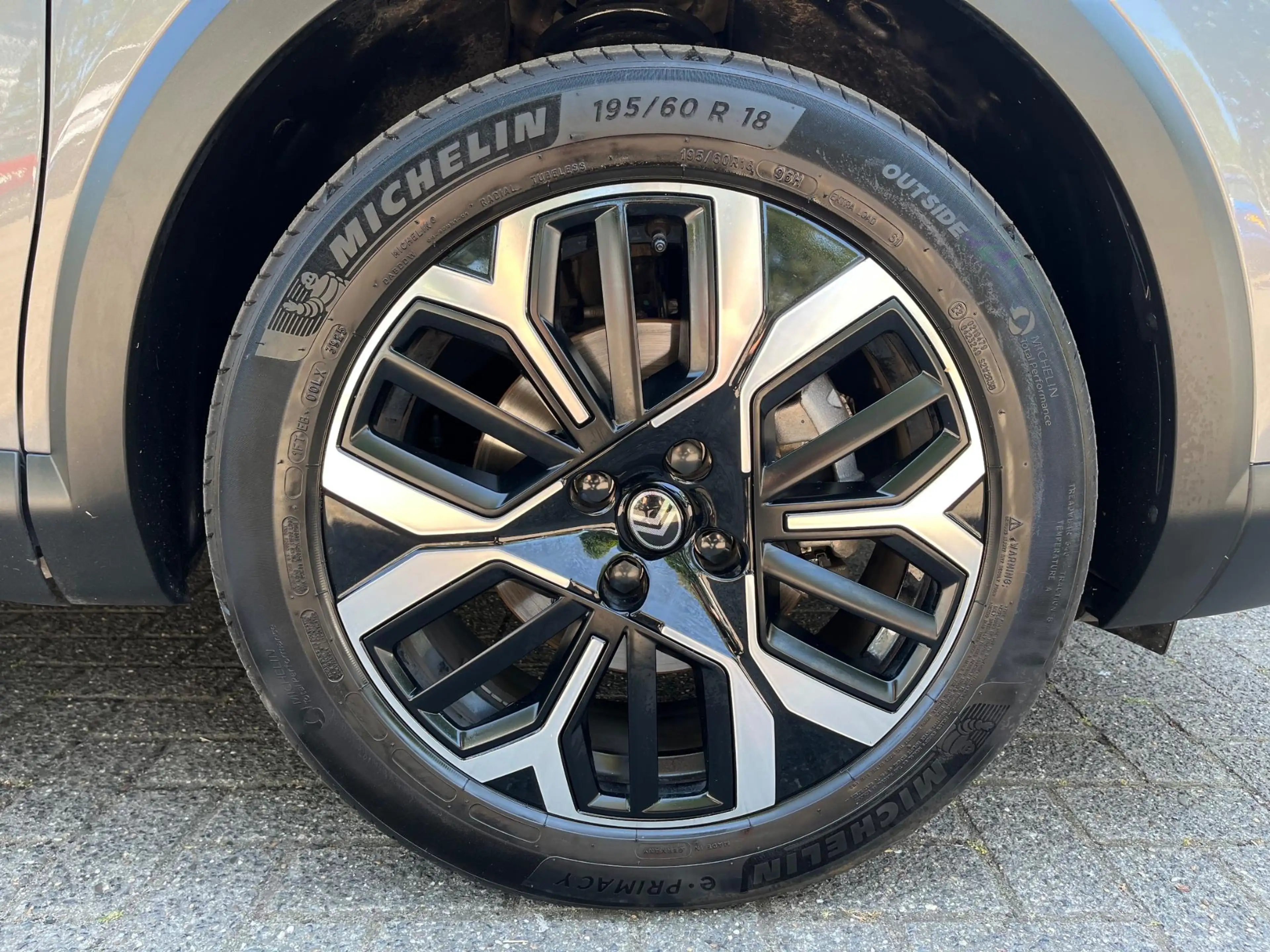 Citroen C4 X 1.2 Hybrid 145pk Max | Pack Techno | tot 8 jaar ga — photo 21