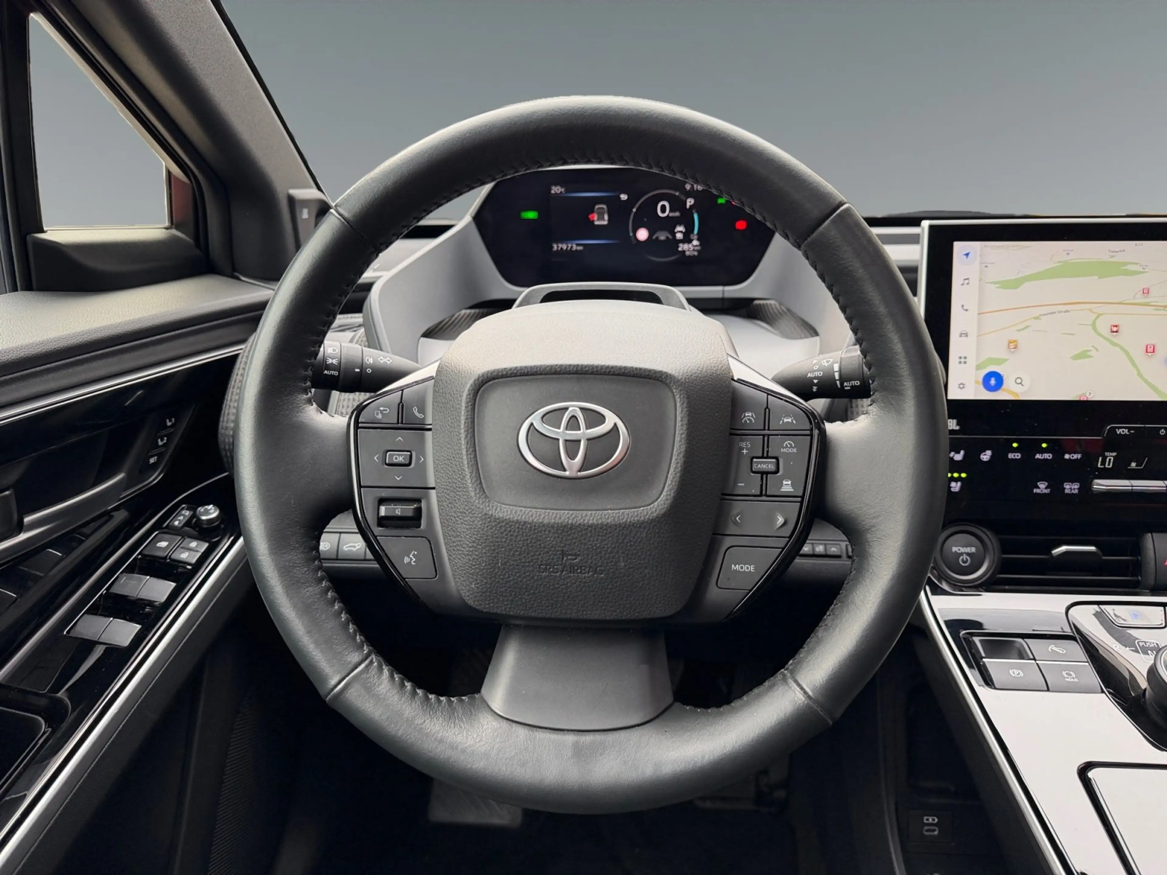 Toyota bZ4X AWD Lounge ++Pano+360+ACC+Navi+JBL+SHZ+LED++ — photo 13