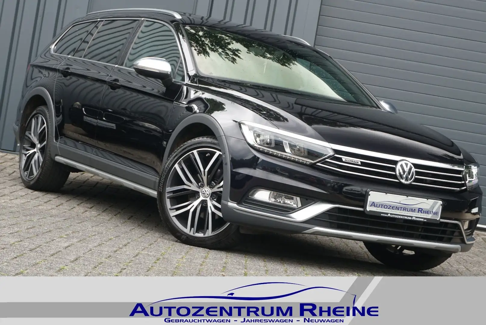 Volkswagen Passat Alltrack 4Motion LED DYNAUDIO 360° Pano Noir - 1