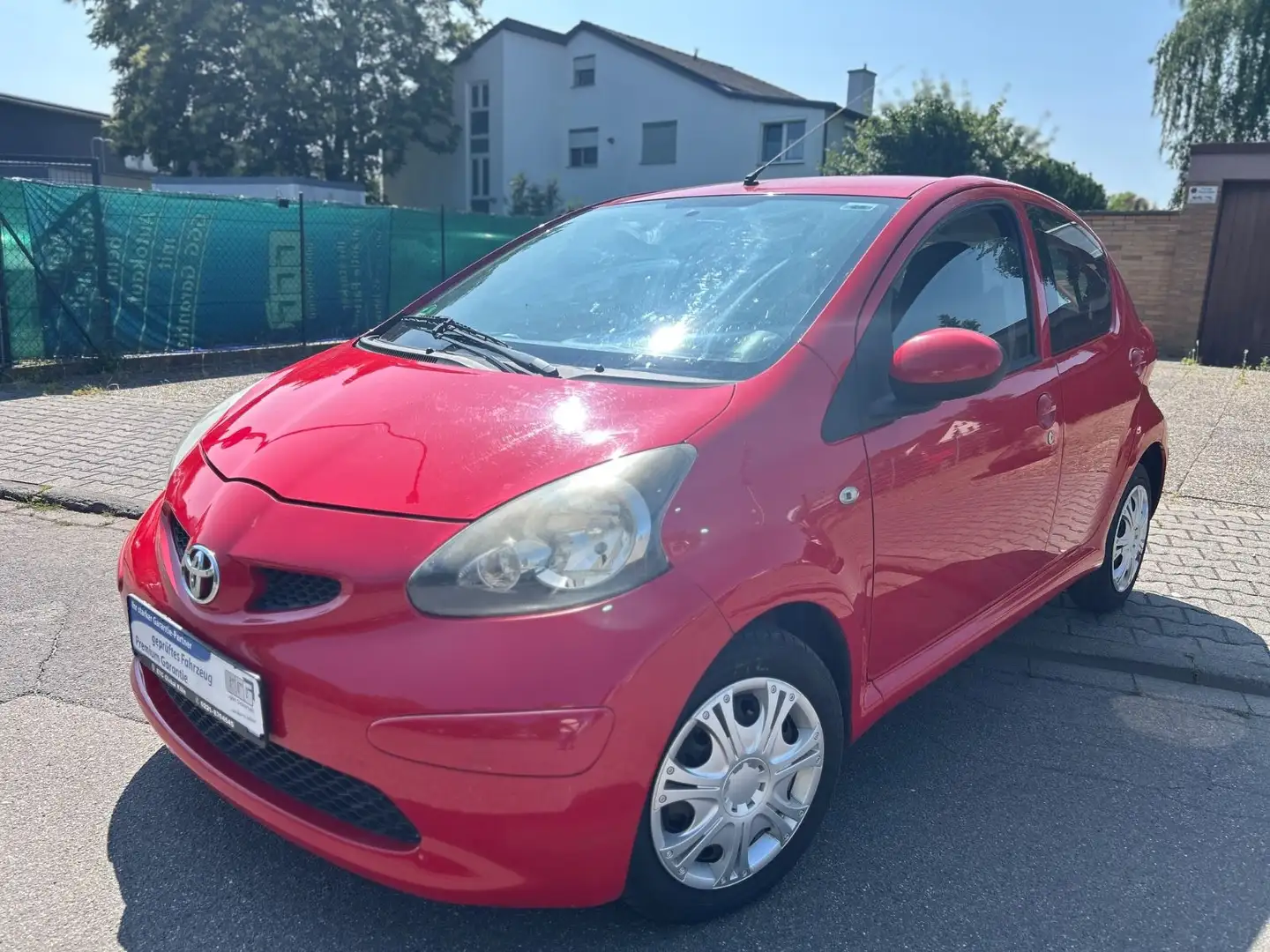 Toyota Aygo AYGO City * Zentralverrieglung* Servo Rot - 1