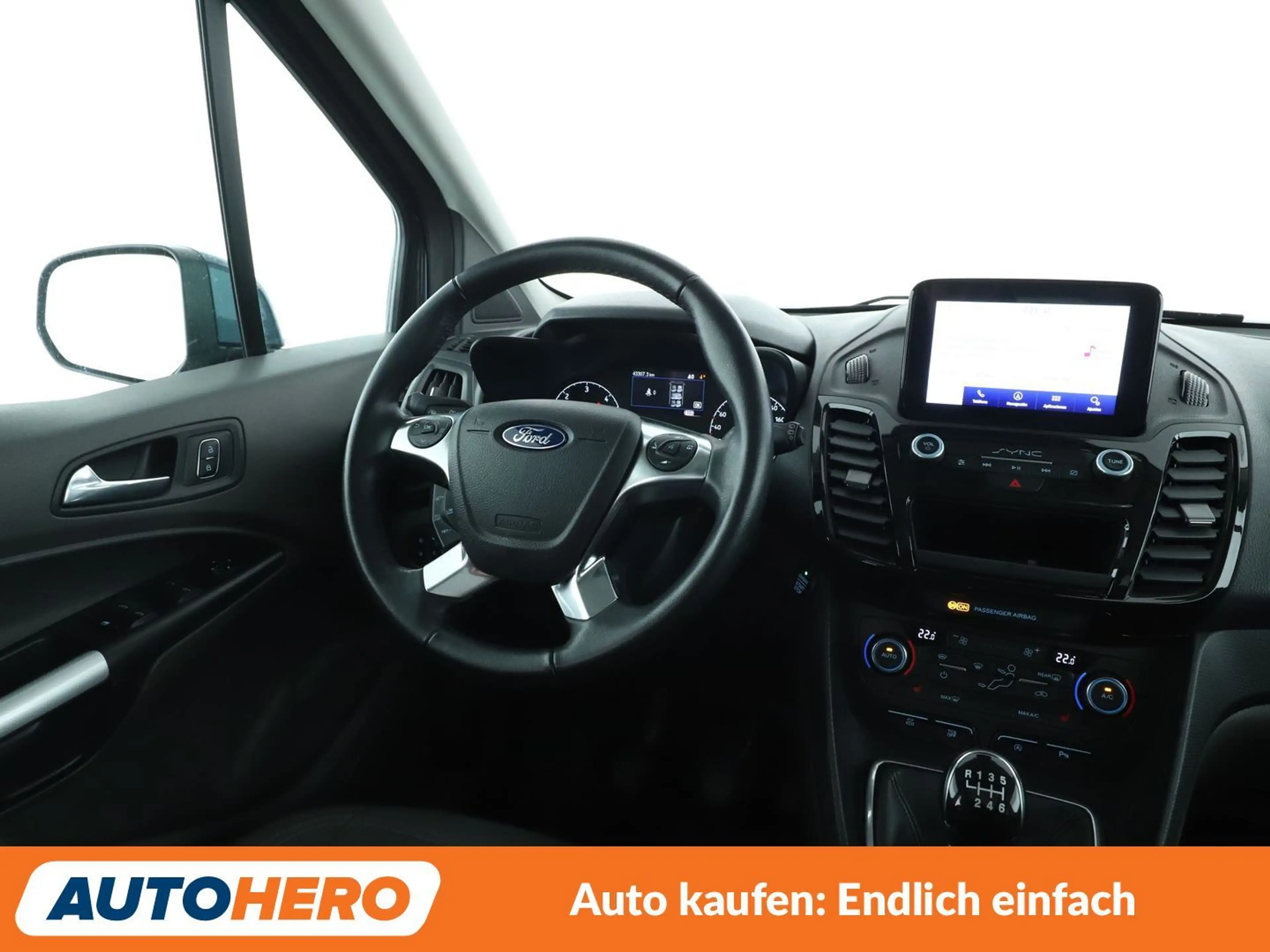 Ford Grand Tourneo 1.5 EcoBlue TDCi Titanium *NAV*XENON*TEMP*CAM*PDC* — photo 13