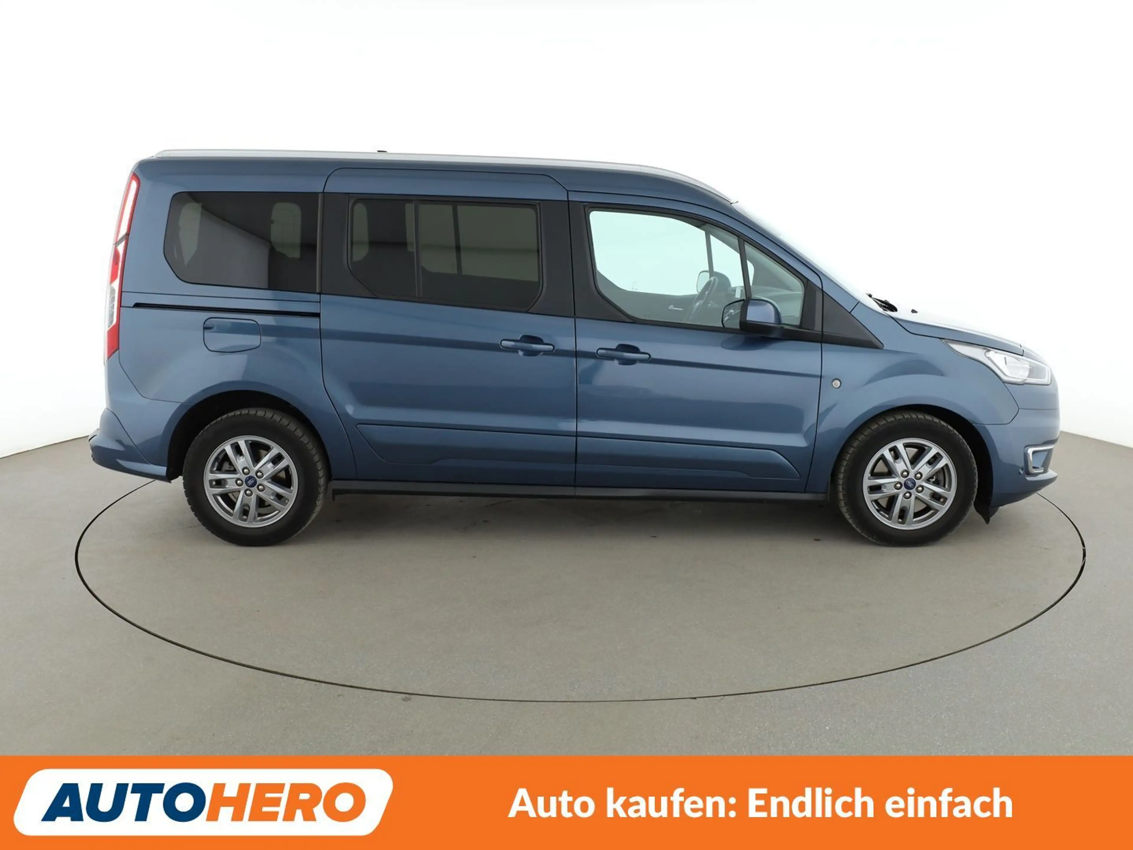 Ford Grand Tourneo 1.5 EcoBlue TDCi Titanium *NAV*XENON*TEMP*CAM*PDC* — photo 7