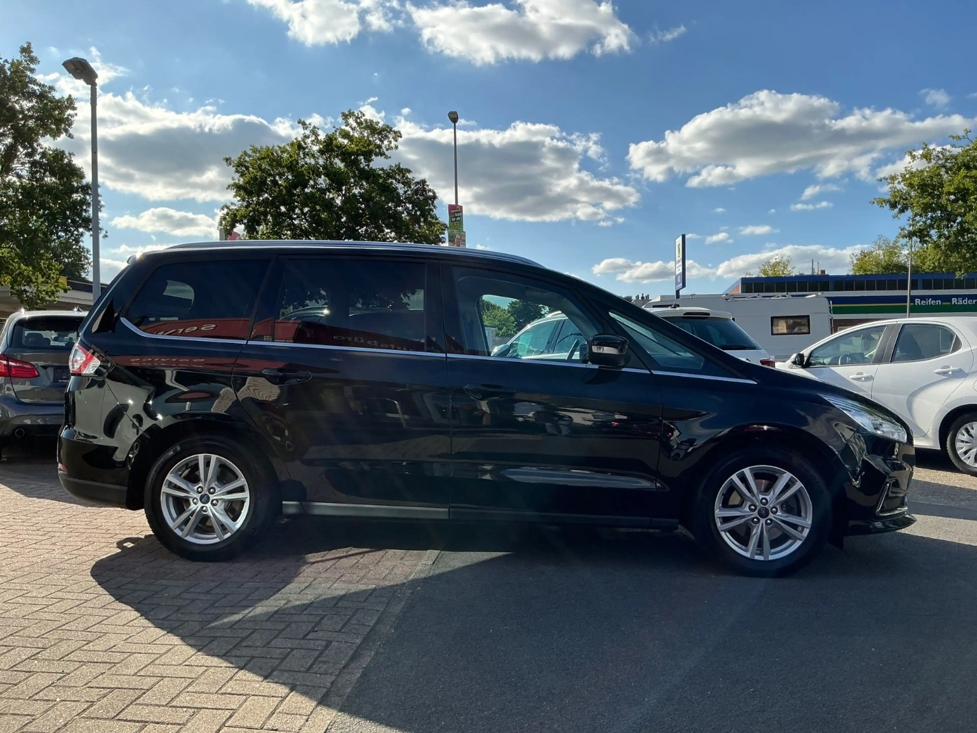 Ford Galaxy Titanium AHK Rückfahrkamera LED 7-Sitzer — photo 6