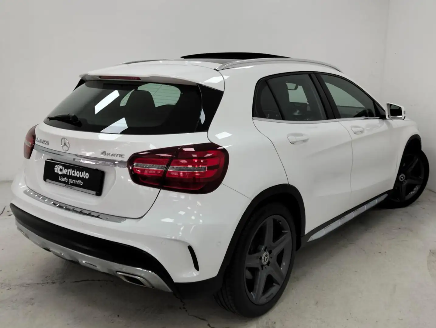 Mercedes-Benz GLA 200 200 d Automatic 4Matic Premium (TETTO) Wit - 2