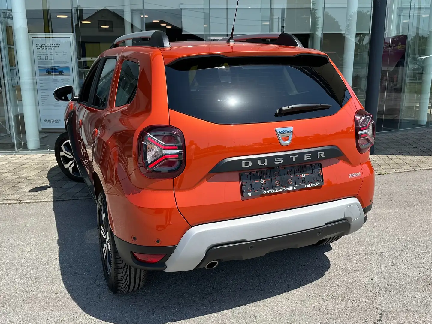 Dacia Duster Duster 1.5 Blue dCi Prestige***GARANTIE 12 MOIS*** Oranje - 2