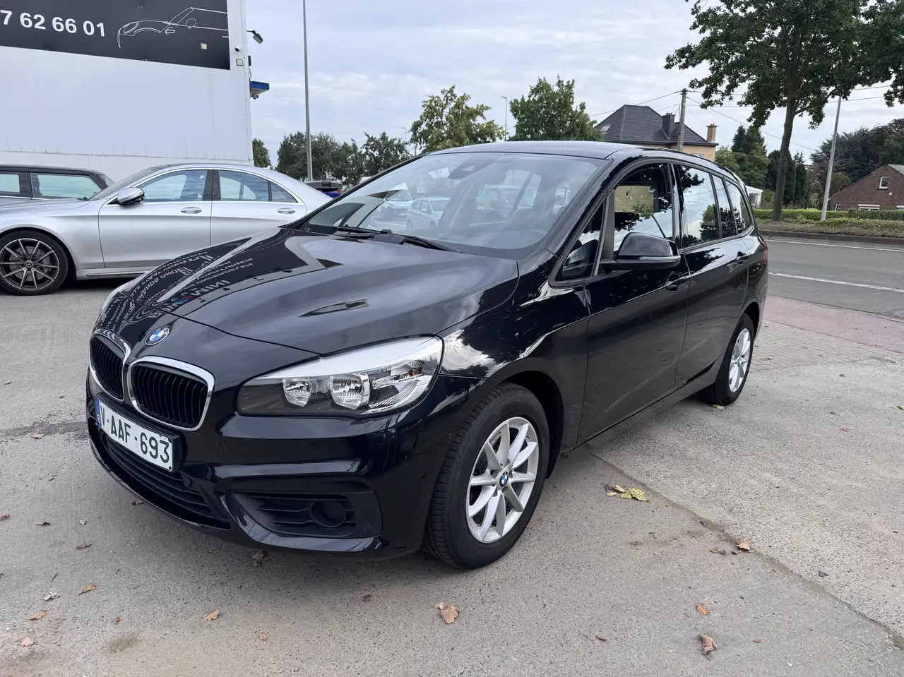 BMW 214