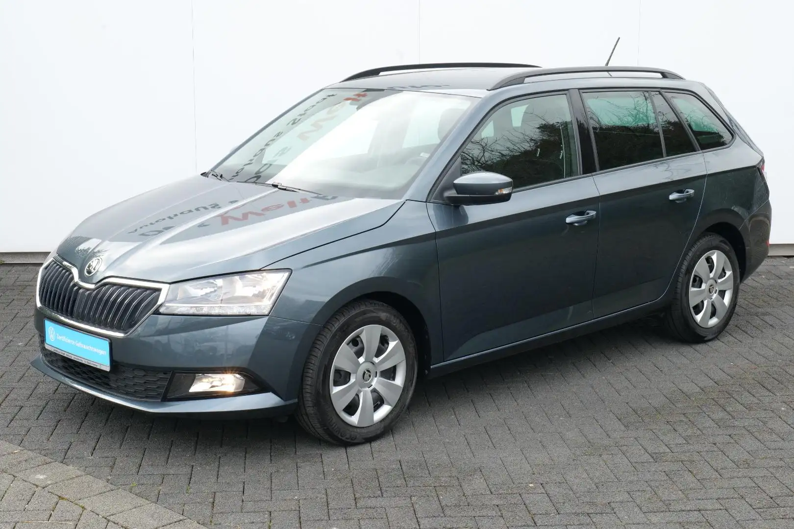 Skoda Ambition 1.0 TSI 95PS DSG Gri - 2