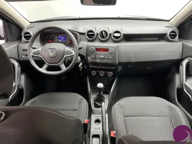Dacia Duster view 9