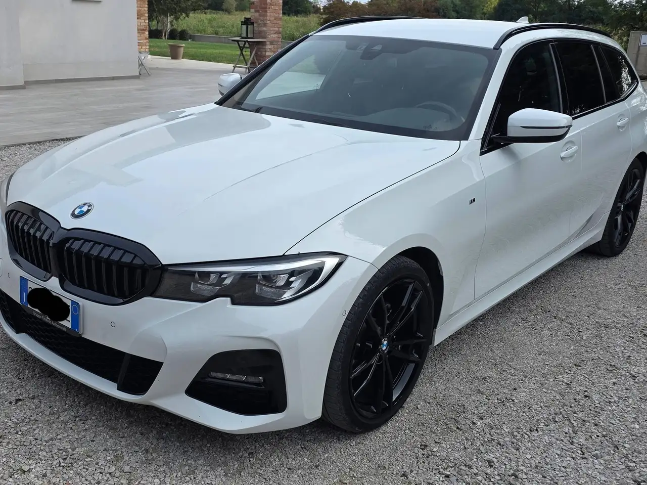 BMW 320