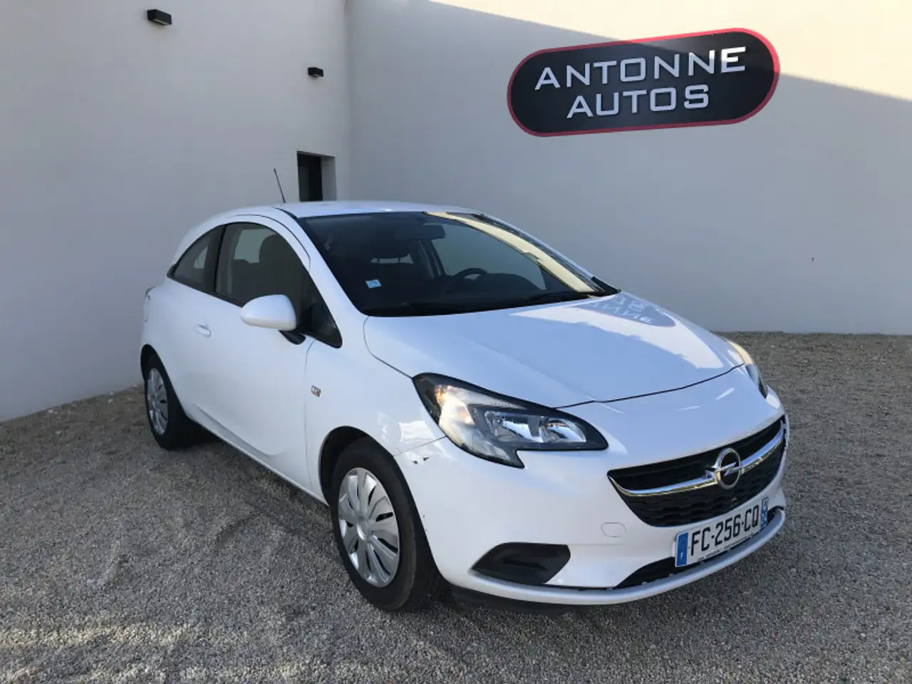 Opel Corsa 1.4 90CH ENJOY 3P