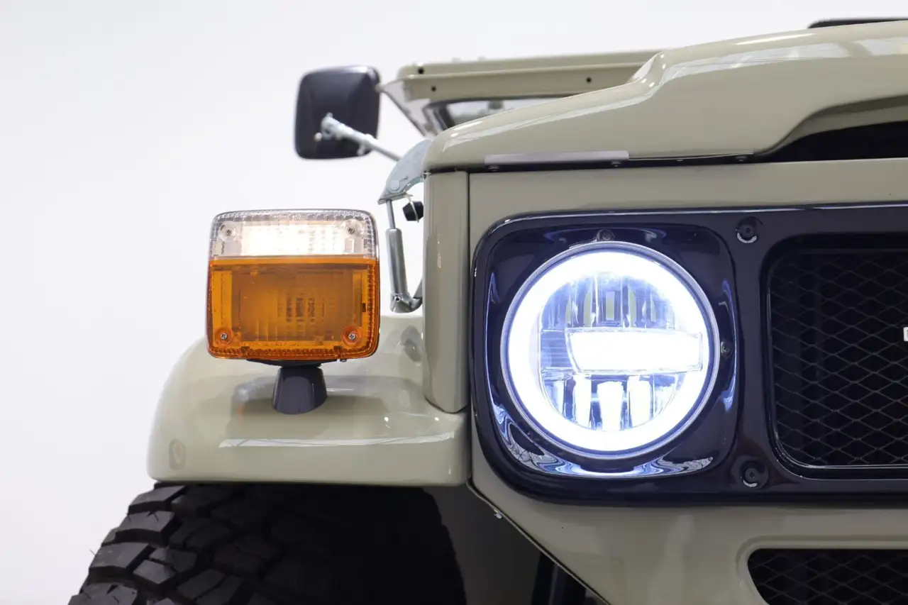 Toyota Land Cruiser BJ 42 RESTAURATA, foto 10