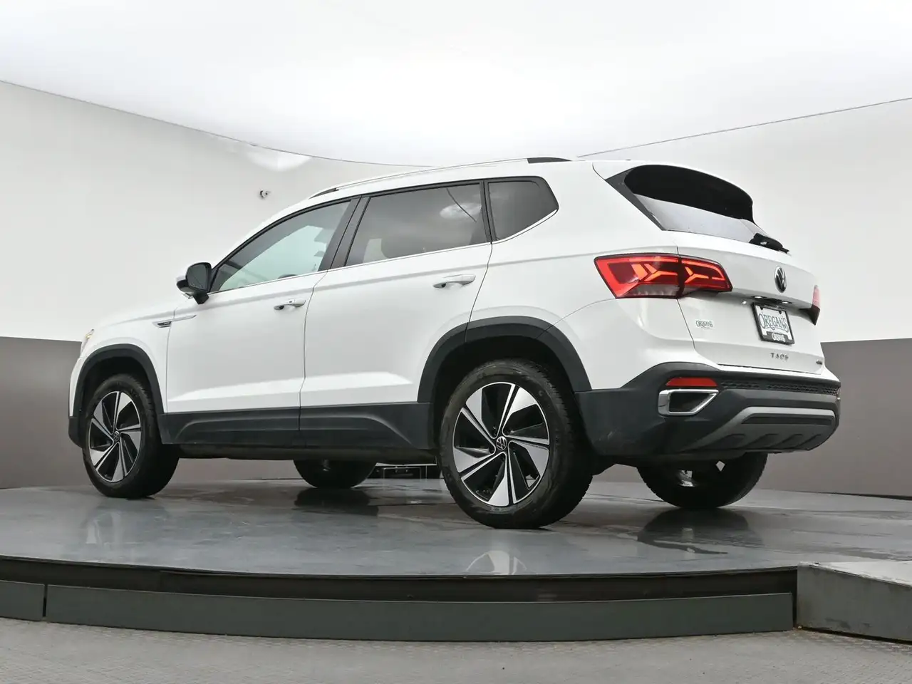 Volkswagen Taos снимка Volkswagen Taos