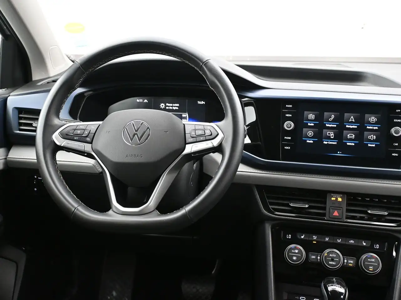 Volkswagen Taos снимка Volkswagen Taos