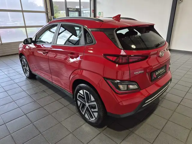 Hyundai Kona view 4