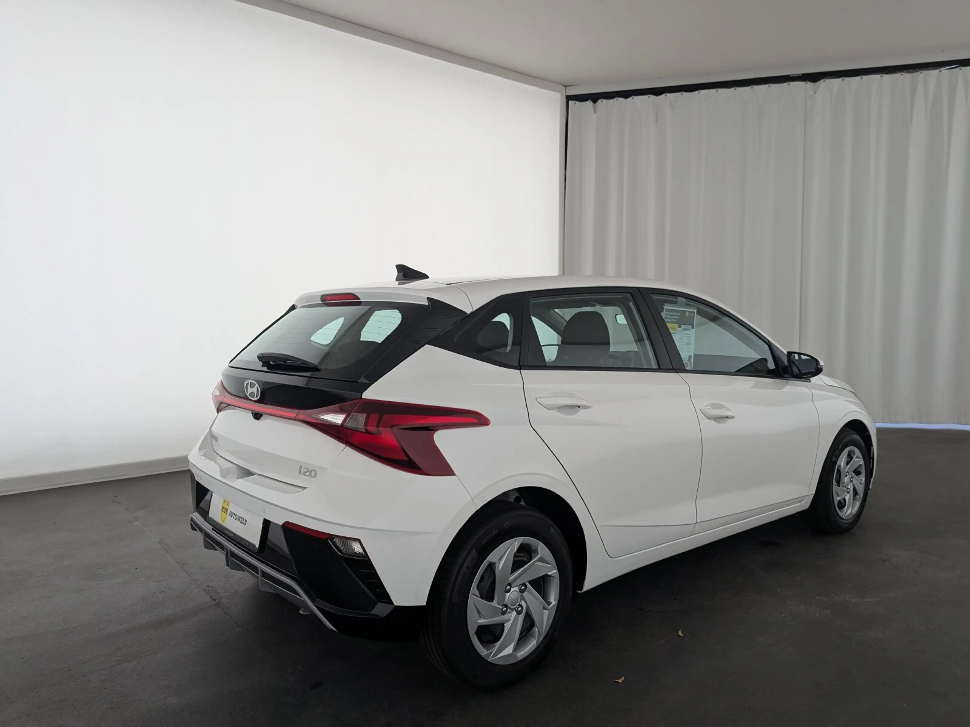 Hyundai i20 i20 1.0 T-GDI Comfort (EU6e) NAVI+SHZ+RFK+TEMP+ BC — photo 6