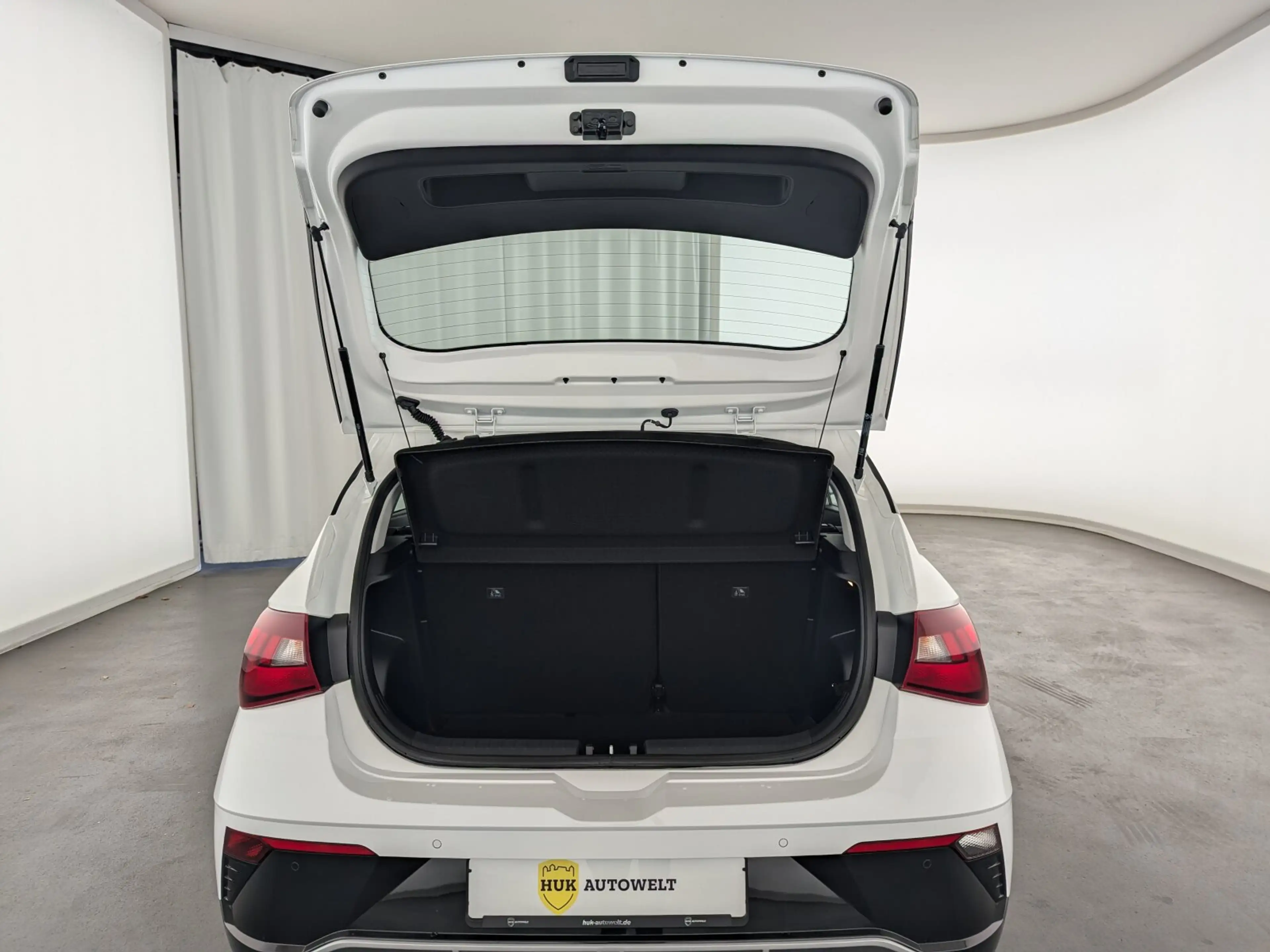 Hyundai i20 i20 1.0 T-GDI Comfort (EU6e) NAVI+SHZ+RFK+TEMP+ BC — photo 9