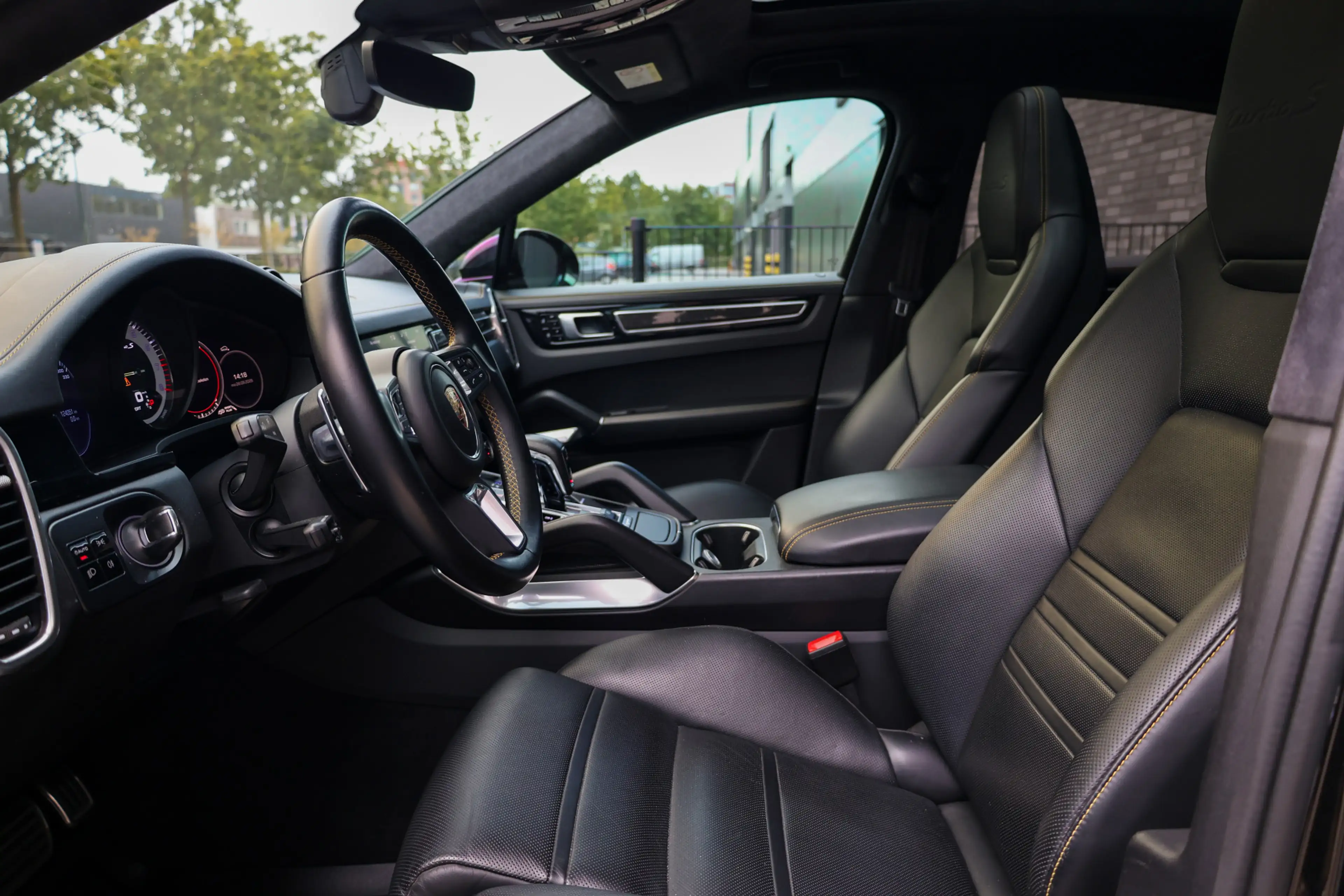 Porsche Cayenne Coupé 4.0 Turbo S E-Hybrid | NAP! | KERAMISCH | ST — photo 13