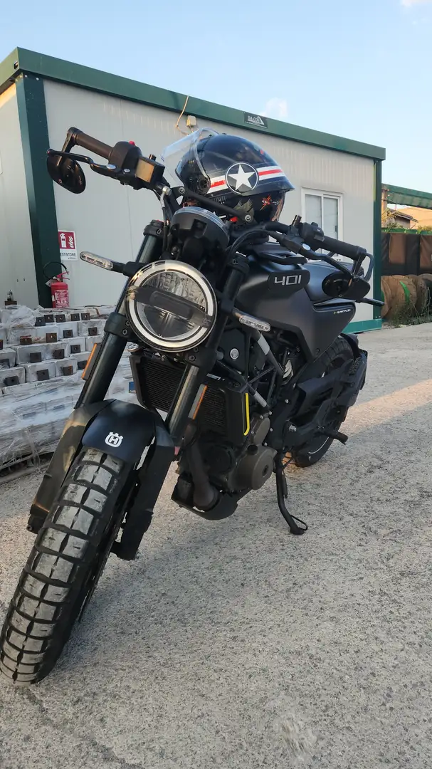 Husqvarna Svartpilen 401 Negru - 2