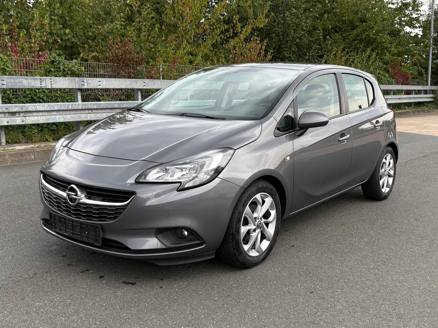 Opel Corsa Corsa 5-Türer 1.4 Innovation Grau - 1