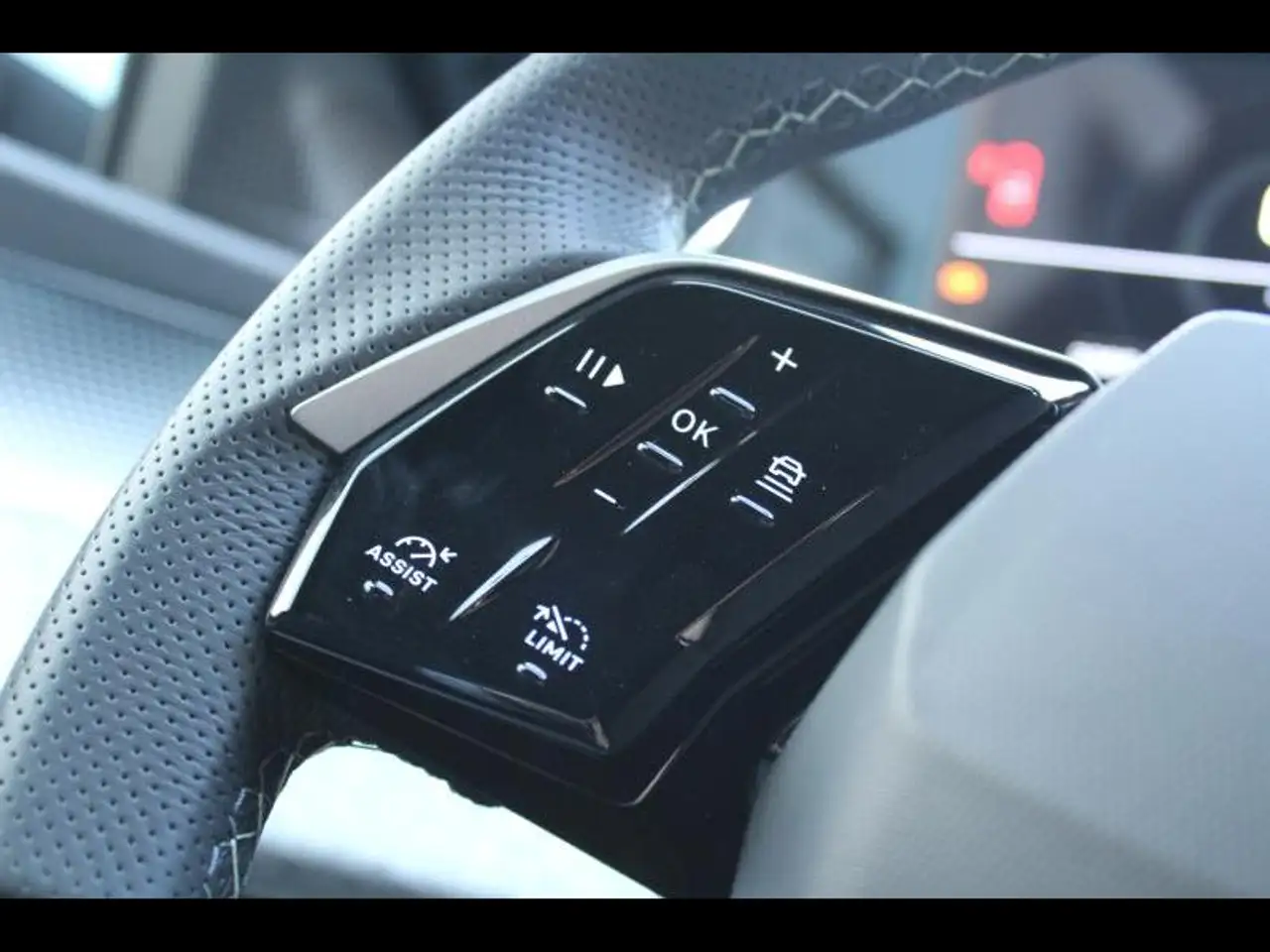 Peugeot 3008 GT-I-COCKPIT-NAV-CAM-CRUISE.C 8