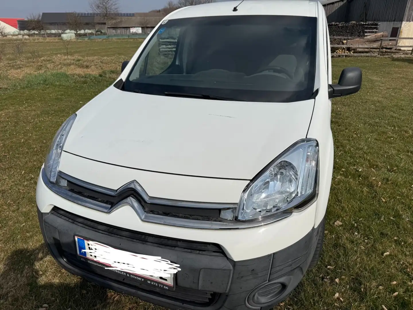 Citroen Berlingo 1,6HDI Weiß - 1
