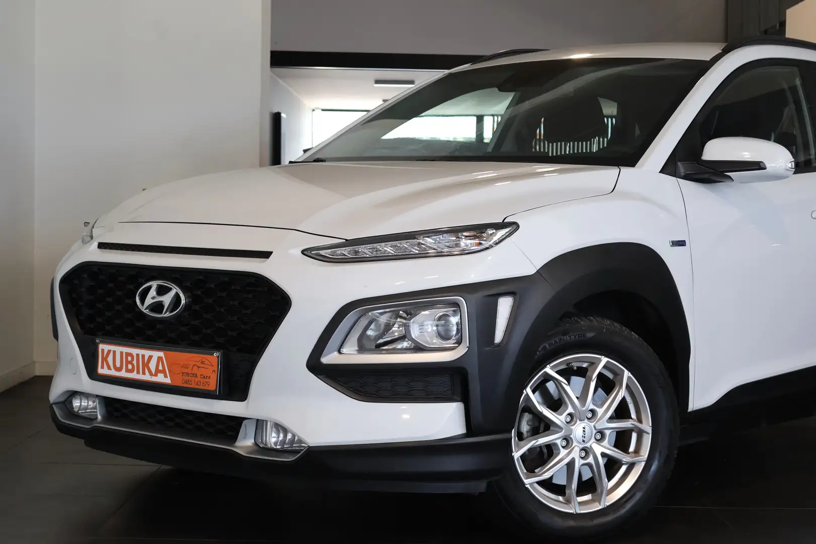 Hyundai KONA Kona 1.6 GDI DCT Hybrid TrekH Navi Airco Garantie* Blanc - 2