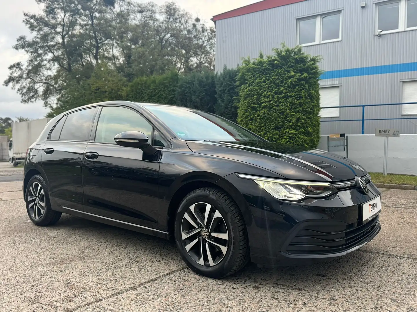 Volkswagen Golf Life Noir - 1