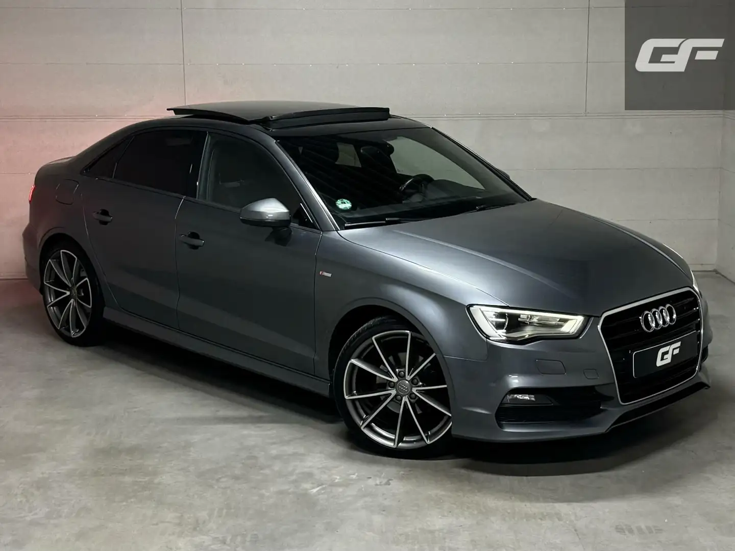 Audi A3 Limousine 1.4 TFSI S-Line Pano Leer B&O DSG NAP Gris - 2