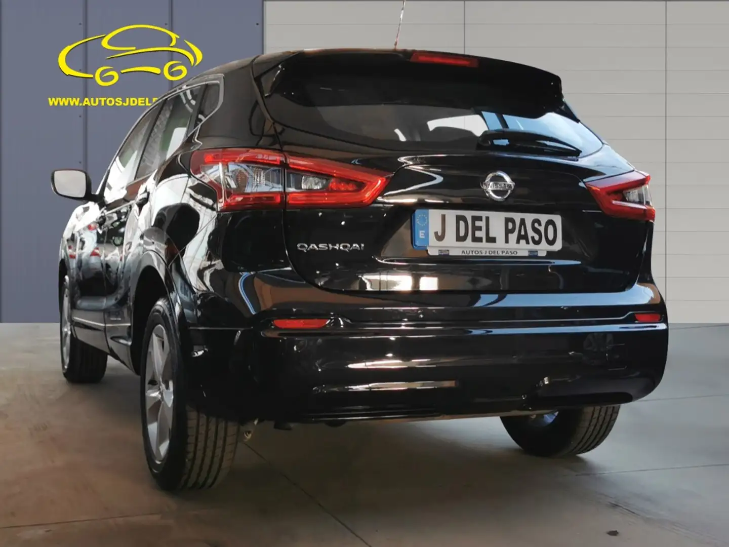 Nissan Qashqai 1.2 DIG-T Acenta 4x2 Negro - 2