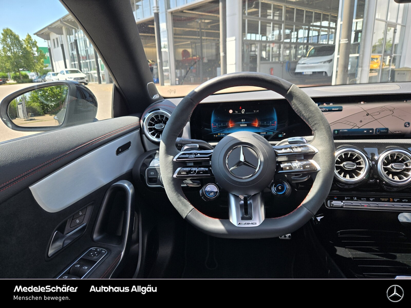 Mercedes-Benz CLA 35 AMG CLA 35 AMG 4M Night 19" Aero Pano MAGNO 360° LED — photo 8