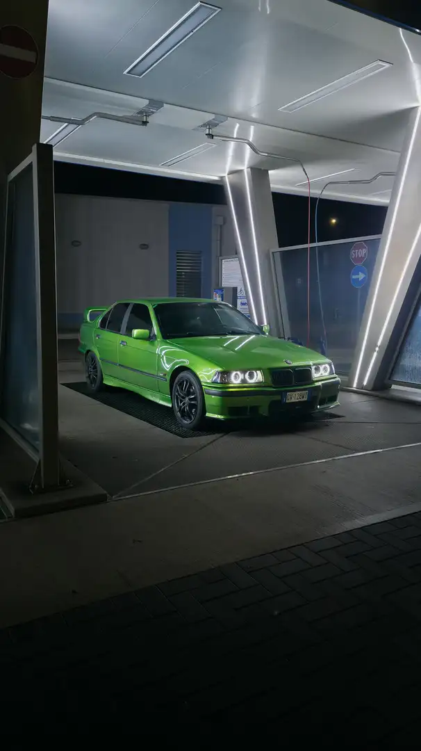 BMW 318 BMW e36 318i (SWAP is) - 1