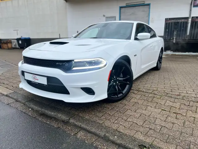 Dodge Charger R/T V8 Hemi